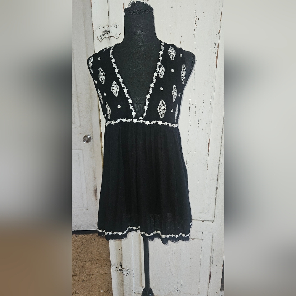 Free People Emroidered Tunic Tank Small